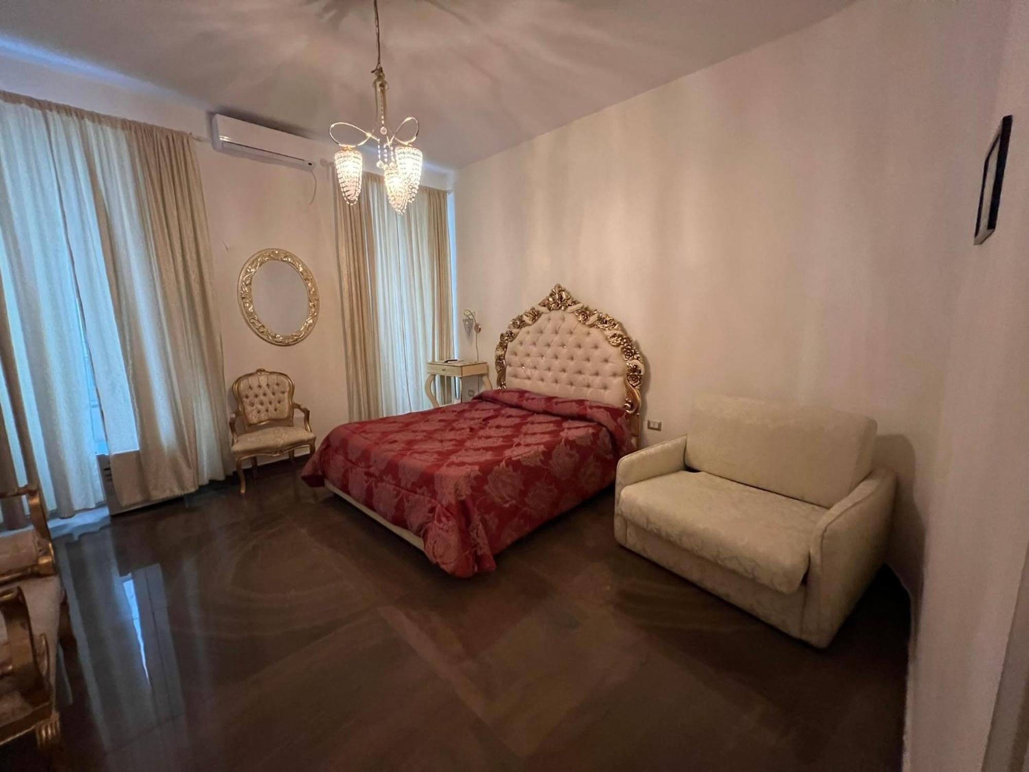 Beb Mariafrancesca Bed & Breakfast Naples Exterior photo