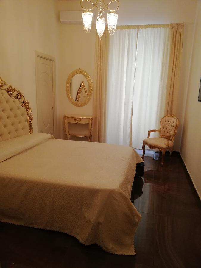 Beb Mariafrancesca Bed & Breakfast Naples Exterior photo